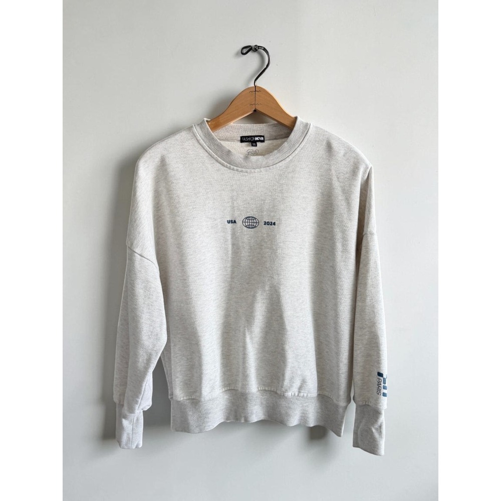 Fashion Nova USA 2024 Paris Heather Gray Crewneck Sweatshirt Small